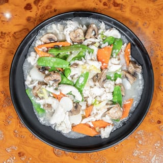 Moo Goo Gai Pan Chicken