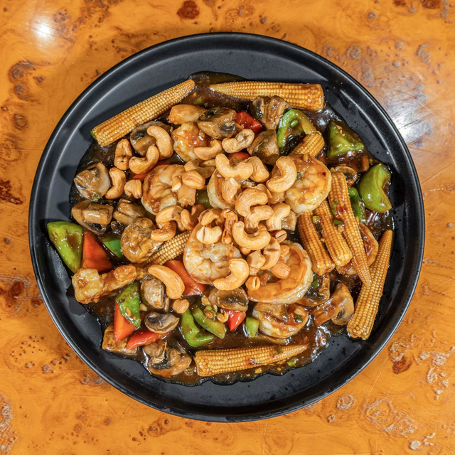 Cashew Nut Shrimp.
