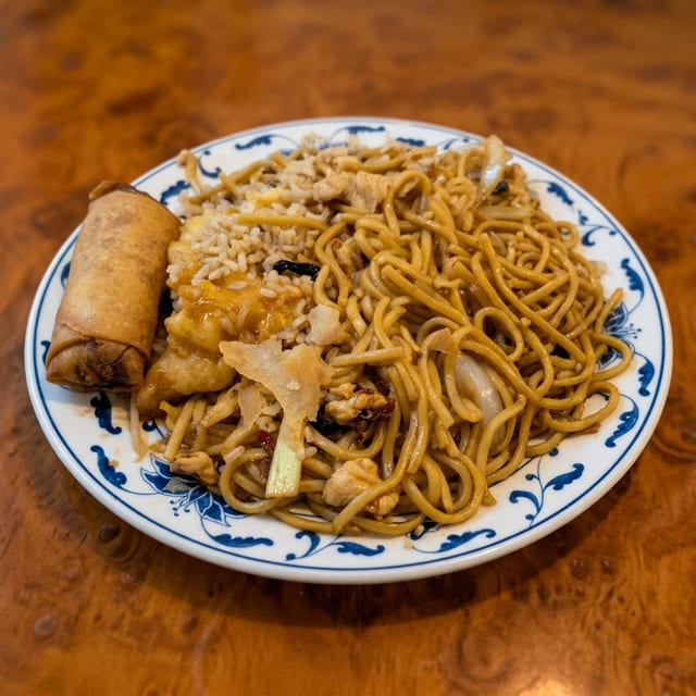 Lo Mein.